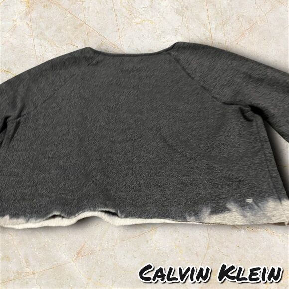 Preowned Calvin Klein Cropped Long Sleeve Sweatshirt - Tie Dye Dip Hem -S - Picture 9 of 10